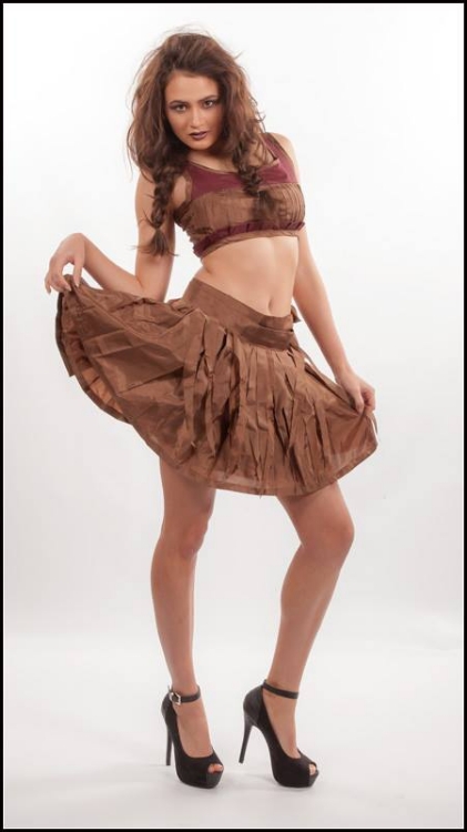 Picture of Pleat crop laced  top